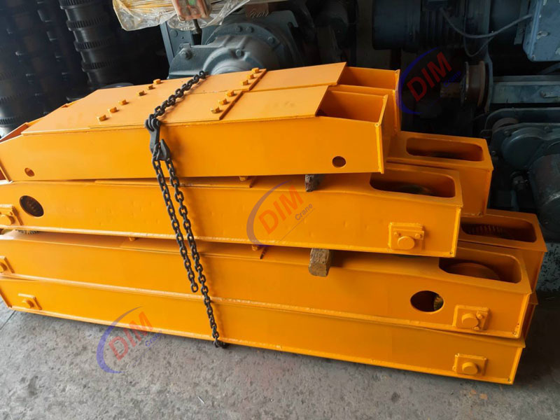 DẦM BIÊN CẨU TRỤC